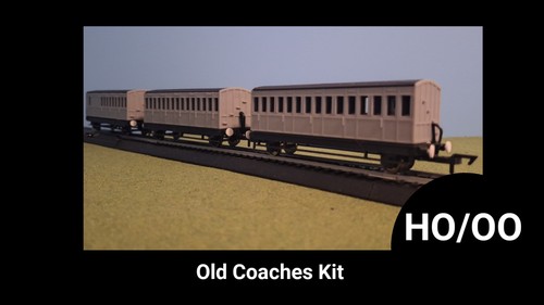 Thomas & Friends Old Coaches Kit - OO Gauge