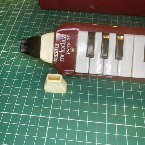 Vintage Hohner Melodica Piano 27 Made in Germany with Case. Works Great. - Picture 4 of 7