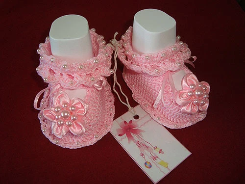 NEWBORN BABY GIRLS SHOES BOOTIES SANDALS HANDMADE CROCHET PINK