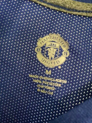 ADJMI MANCHESTER UNITED MEN JERSEY BLUE SIZE MEDIUM M SOCCER ENGLANG COOL WOW - Picture 3 of 7