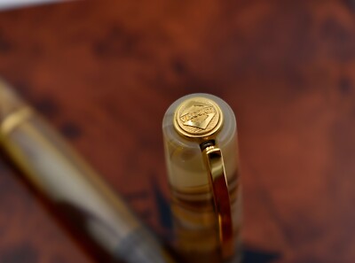 VISCONTI Golden Nugget Limited Edition Fountain Pen #42/88 18k