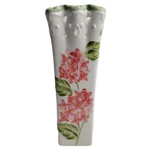 Flower Bud Vase with Raised Outline Flower Leaf Design Ruffled Edge Filigree