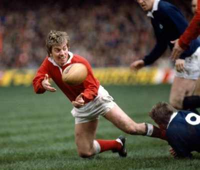 1982 5 Nations Championship in Cardiff Wales 18 v Scotland 34 Gera- Old Photo