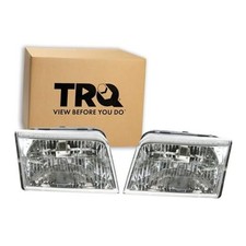 Driver and Passenger Side Headlight Assembly Set Compatible with HLA88331