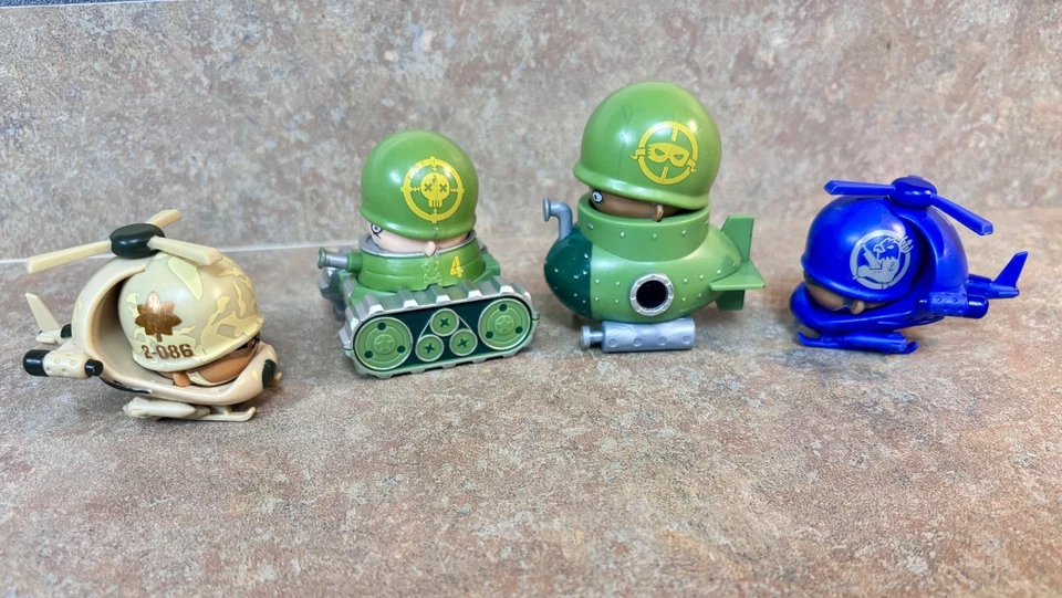 MGA Impresionante Pequeño Hombre Verde - Lote de 13 Figuras Militar Ejército Sin Etiquetas Foto 2 de 4