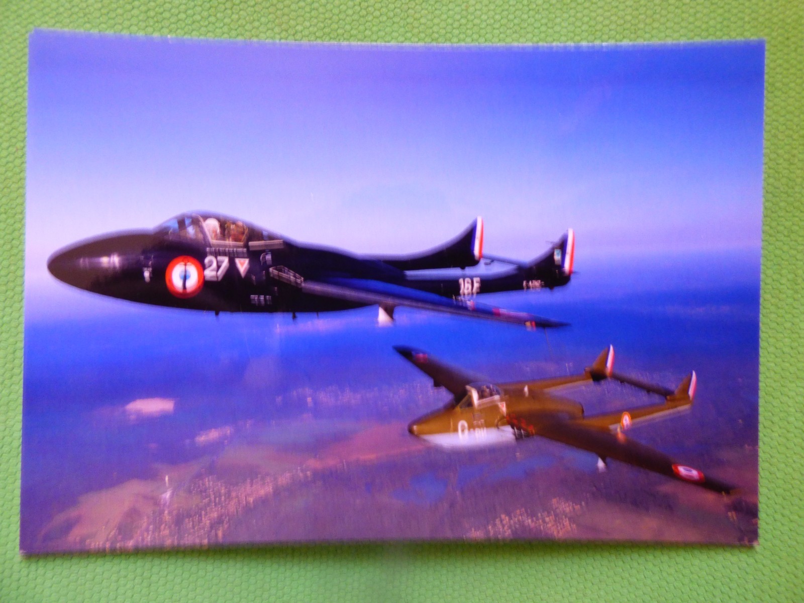 Postcard postcard AVIATION MILITARY AIRCRAFT FRANCE SEA VENON 