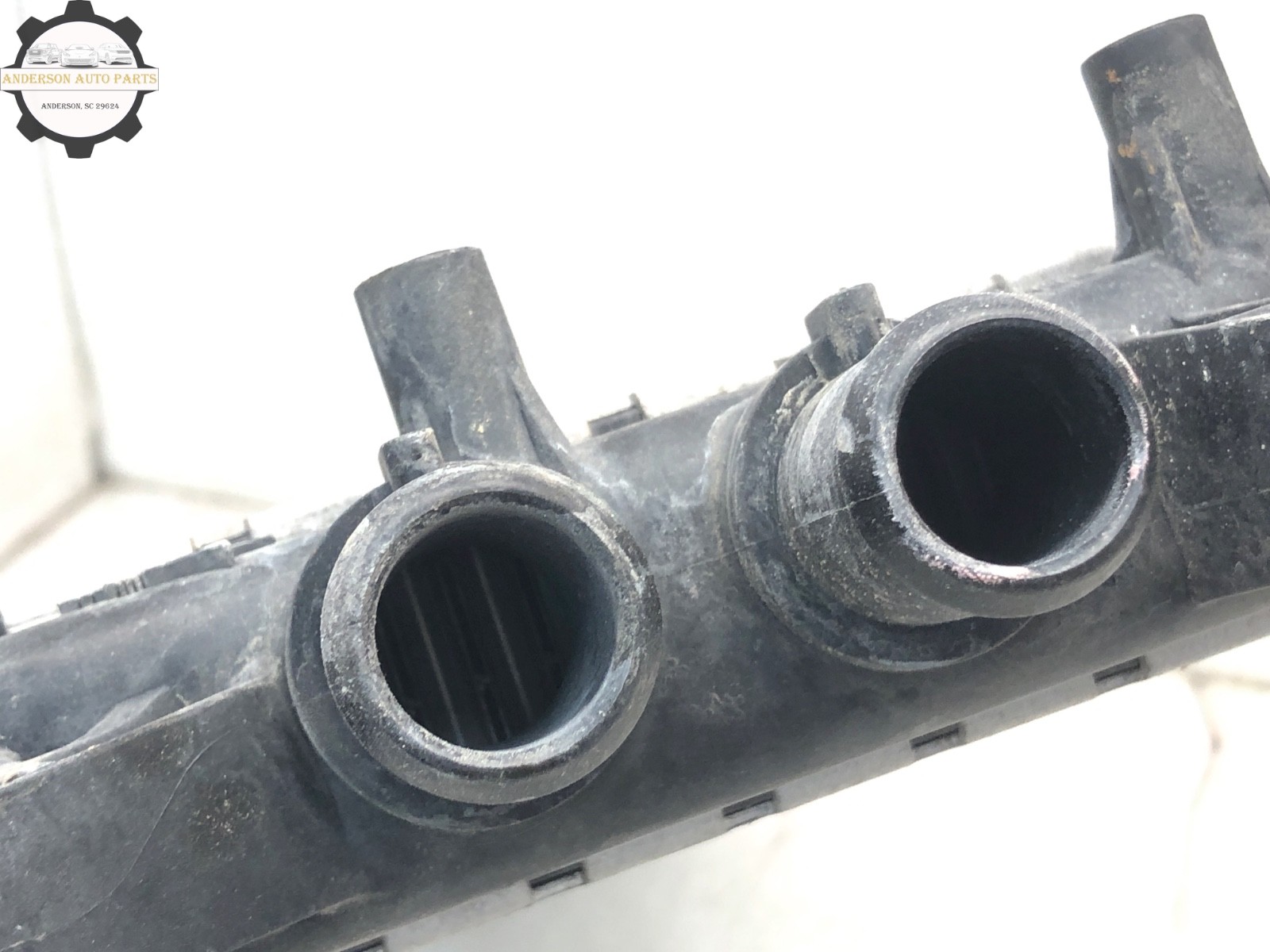 2017-2024 MASERATI LEVANTE AWD 3.0L SECONDARY WATER COOLANT COOLER RADIATOR OEM