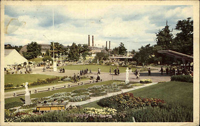 S:t Eriks-Mässan Schweden Postkarte 1953 Blick auf das Messegelände Grünanlagen
