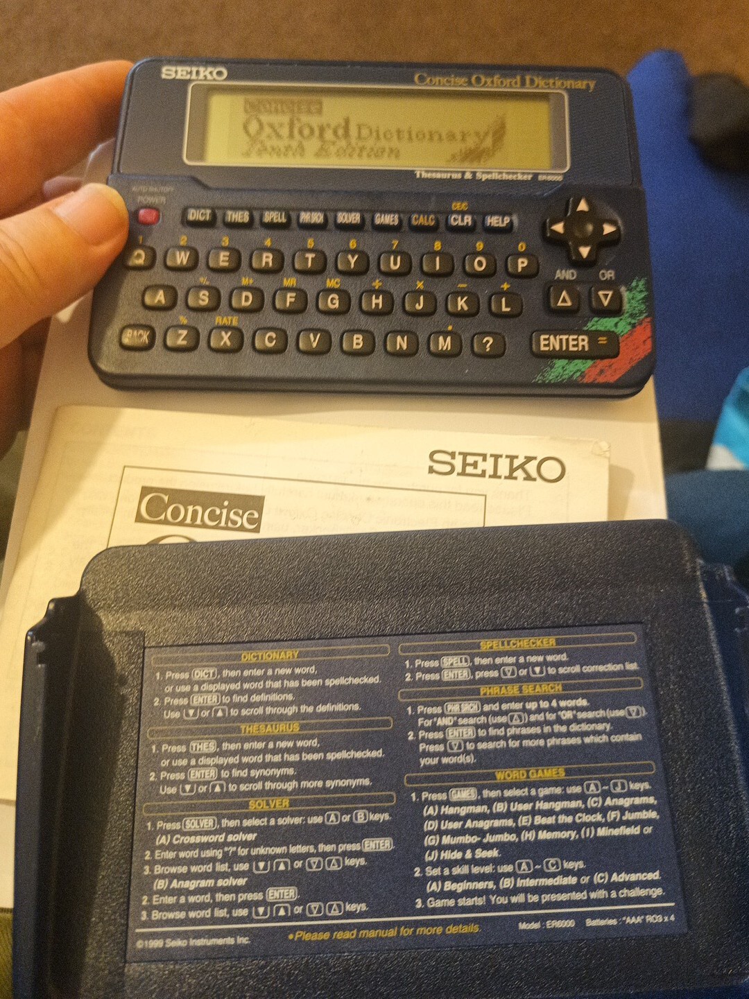 Seiko ER6000 Concise Electronic Oxford Dictionary Thesaurus