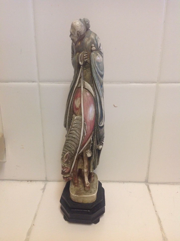 Figura de resina de colección rara marca Kangxi montando a caballo 8" de alto  Foto 2 de 4