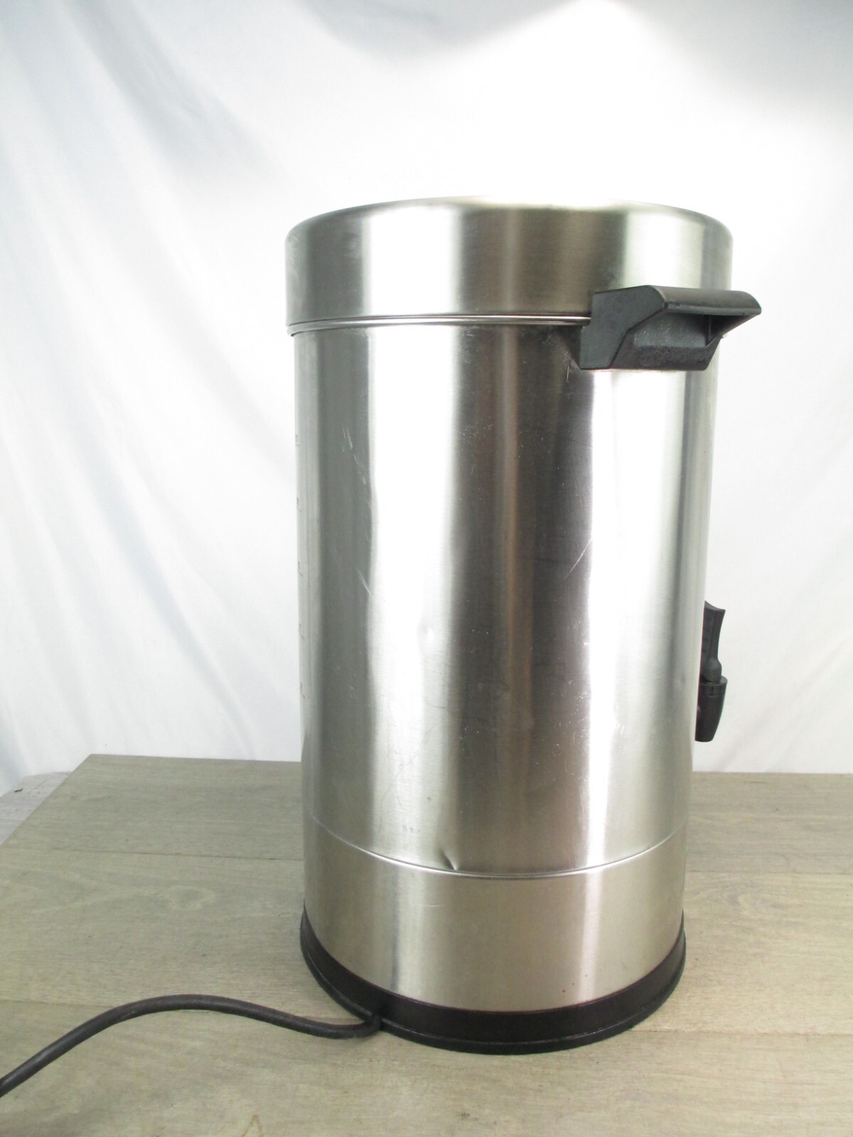 Waring WCU110 110 Cup Coffee Urn Brewer w/ Dual Heater 120v Complete