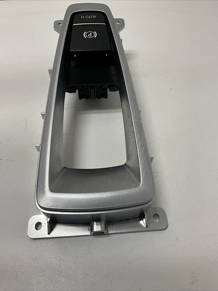 BMW X5 2017 3,0 L interruptor interior freno de estacionamiento y bisel 3214611203 OEM Foto 4 de 4