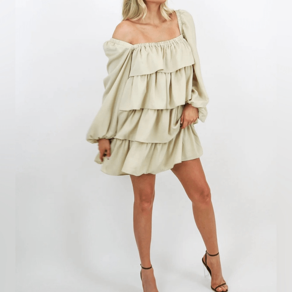 WEWOREWHAT Tiered Crinkle Chiffon Mini Dress NWT Size Medium | eBay WEWOREWHAT Tiered Crinkle Chiffon Mini Dress NWT Size Medium | eBay