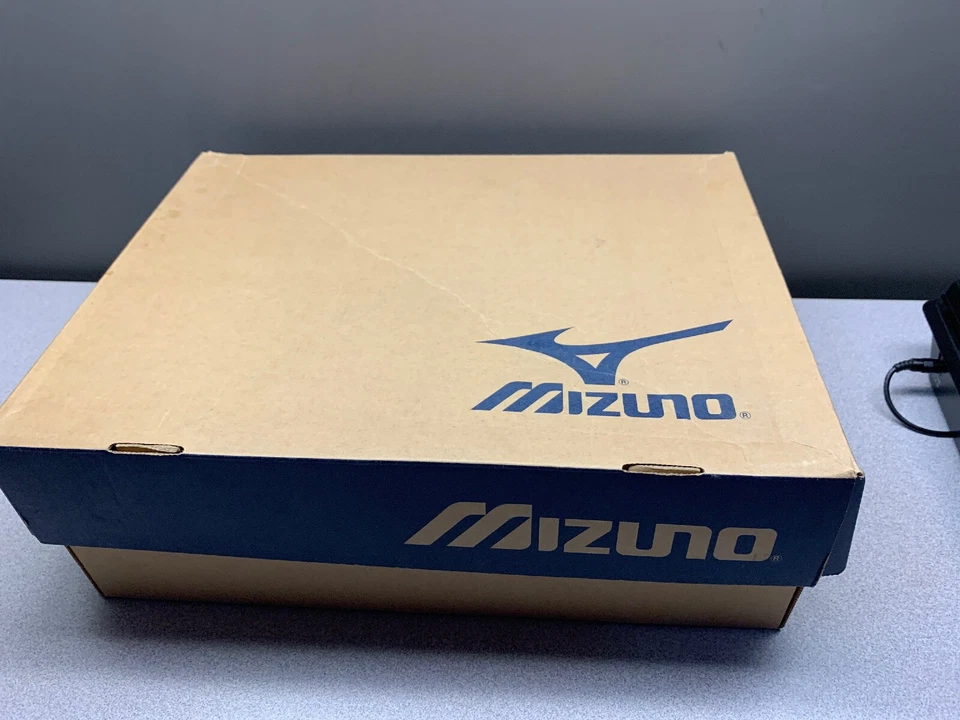 Chuteiras de beisebol Mizuno 9-Spike Lite Blur médio--tamanho 14 estilo: FB65MBK - Imagem 3 de 4