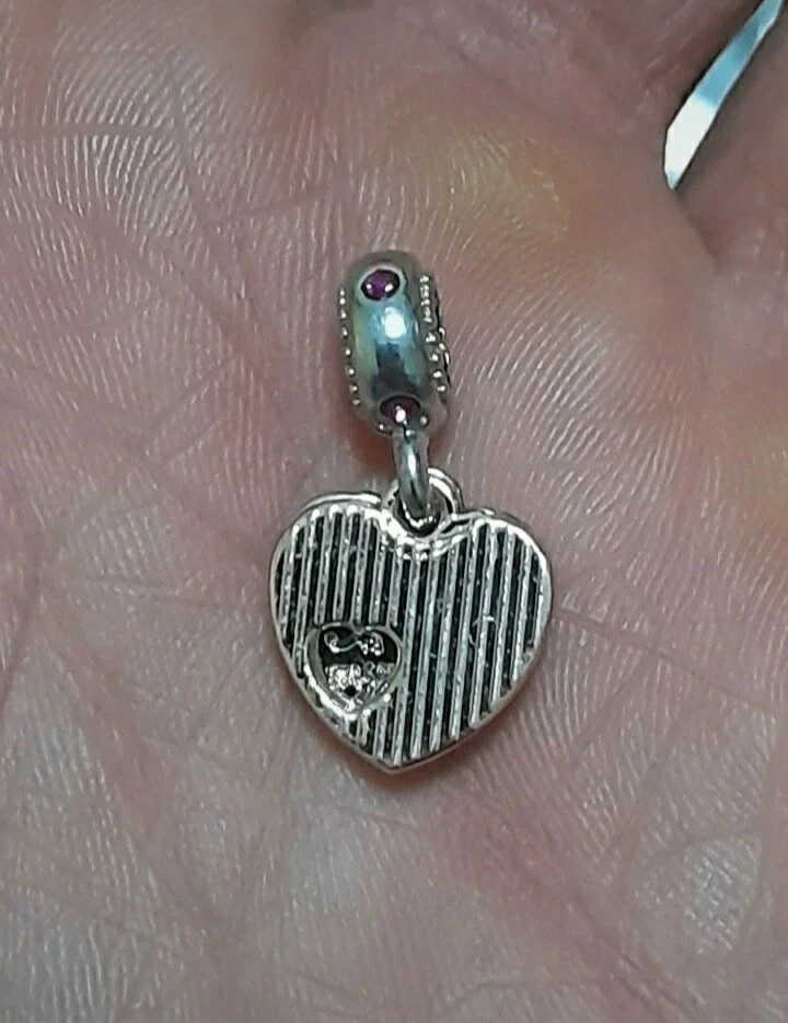 Charm Per Bracciale Cuore Love In Acciaio Color Argento Silver - Immagine 2 di 3