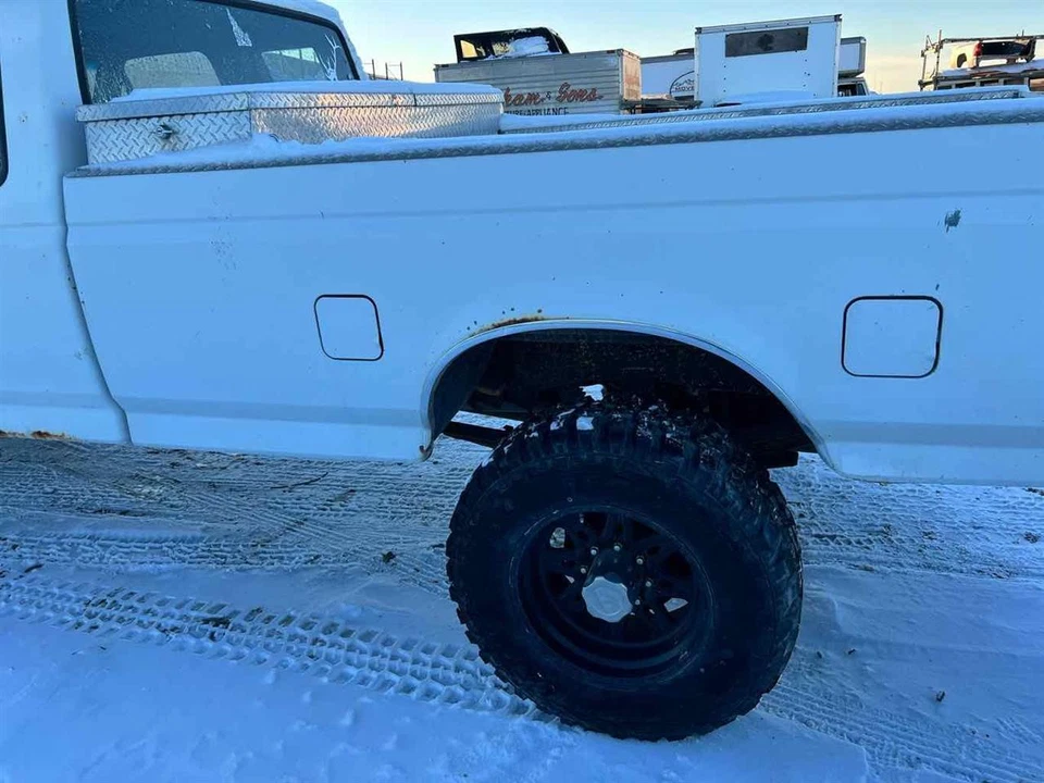 Used Air Cleaner Assembly fits: 1992 Ford F250 PICKUP  Grade A — 第 4/4 张图片