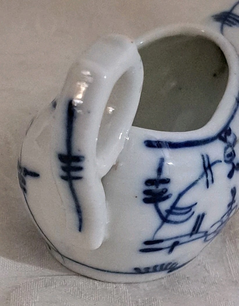 Antique Meissen Porcelain Invalid Baby Feeder Blue White Blue Onion Pap Boat