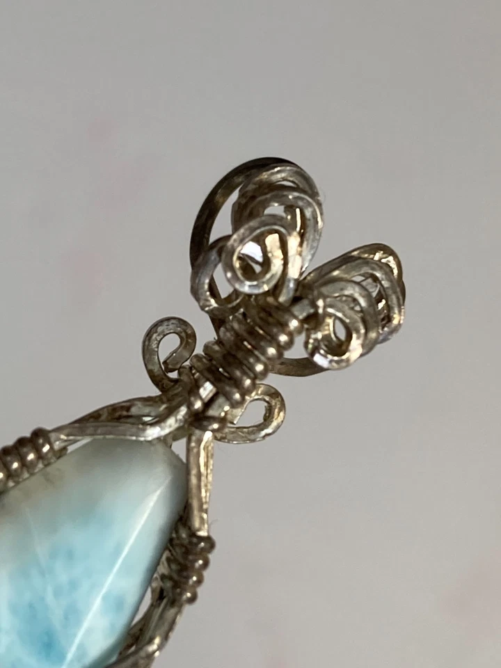 Colgante envuelto en alambre Larimar piedras preciosas genuinas plata esterlina maciza hecho a mano nuevo de Lote Antiguo Foto 4 de 4