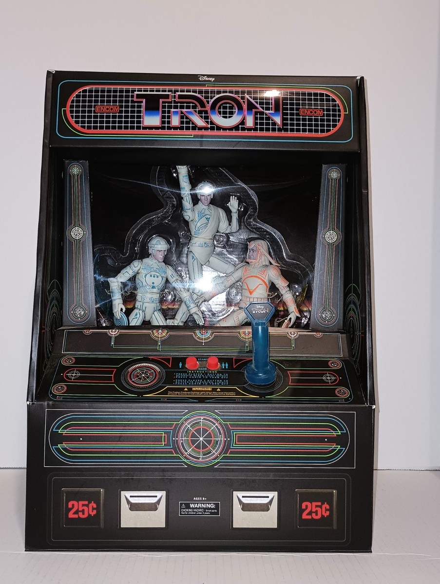 Diamond Select Tron Deluxe Action Figure Set Light Up Arcade