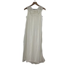 Komar Womens White Nylon Vintage Nightgown Size Petite Average See Measurements