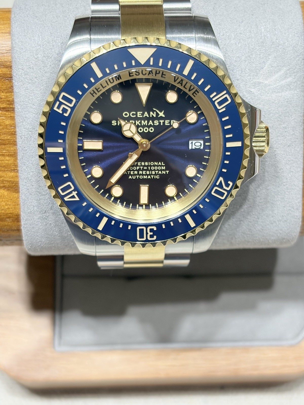 OceanX Sharkmaster 1000, 2 Tone Blue D, NH35 Movement, Excellent condition, 44mm