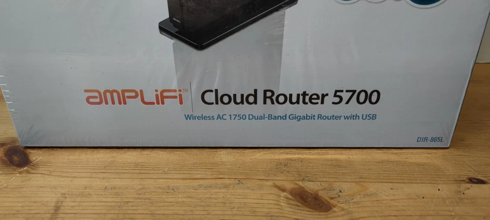 D-Link AC1750 Dual-Band Gigabit Router with USB - DIR-8695L - New and Sealed - Image 4 of 4