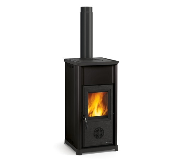LA NORDICA TEA 5.0 STUFA A LEGNA 7,0 kW 201 m3 RISCALDABILI 5 STELLE A+ NERO