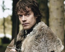 ALFIE ALLEN signed Autogramm 20x25cm GAME OF THRONES in Person autograph COA