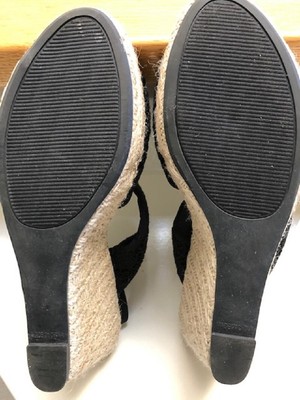 Sandales Cloudwalkers By Avenue Bethany - Crochet Noir - Taille US 10 W - Hauteur Talon 3-4 Pouces - Occasion