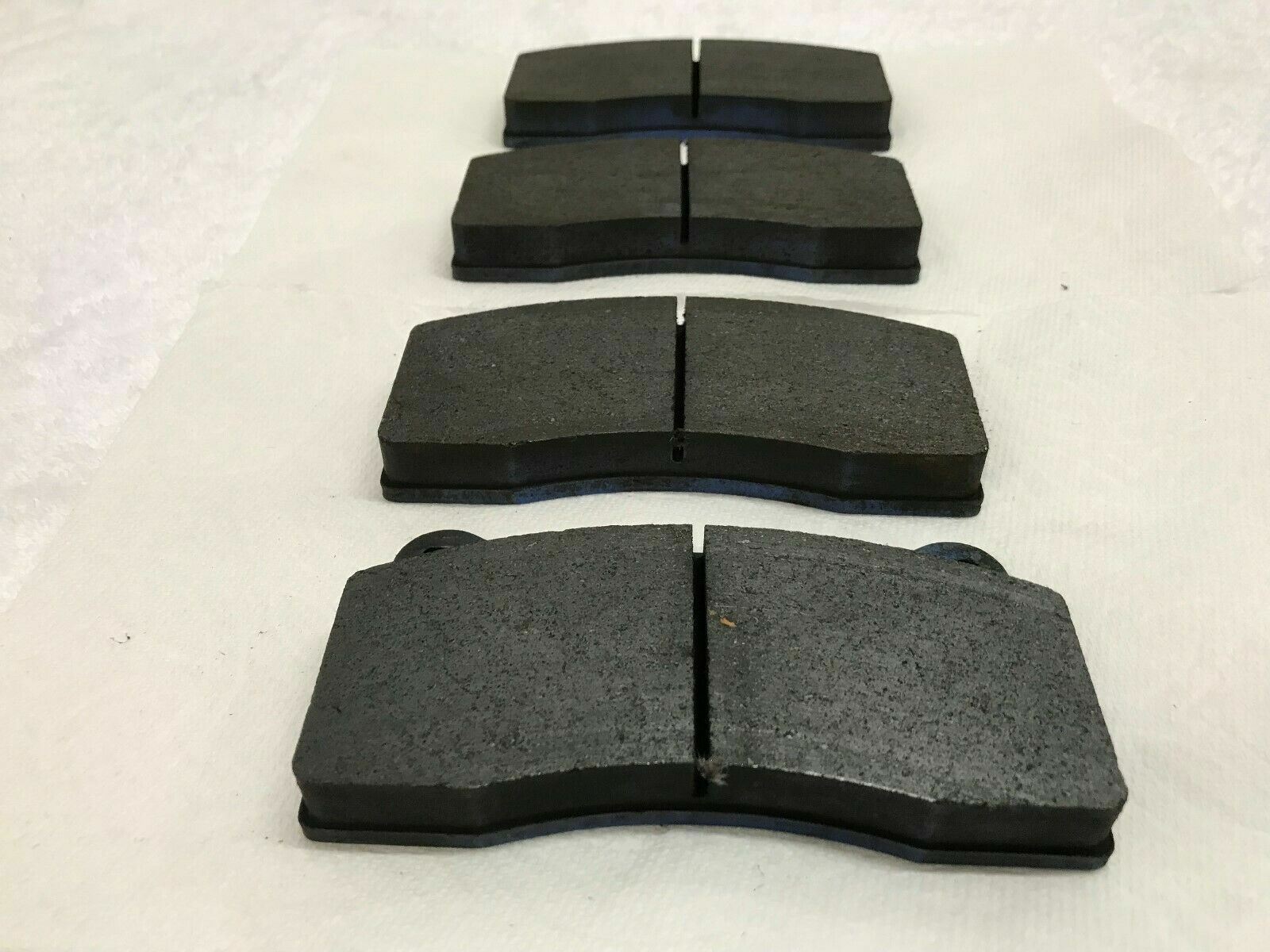 FERRARI F40 F50 FRONT BRAKE PAD SET BREMBO RAZZO ROSSO OEM 148983