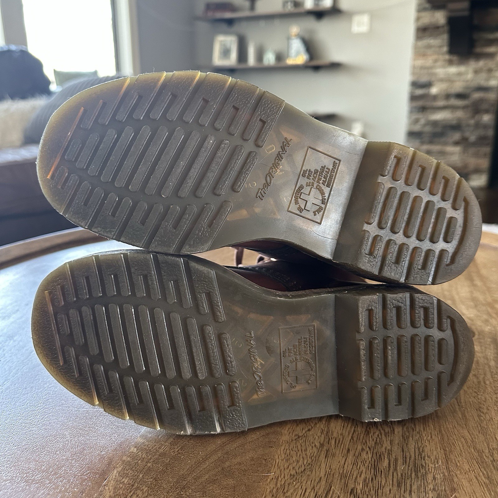 Dr. Doc Martens Pascal Boots Unisex Brown Leather 8 Eyelet Combat Boots Size 7 thumbnail 5