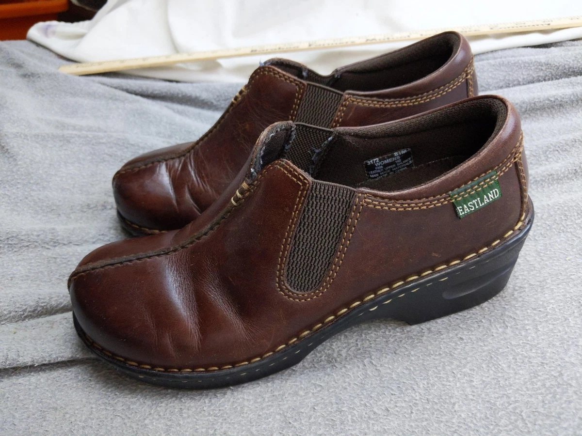 Eastland Clog Leather Upper Comfort Shoes for Women for sale  display picture 3