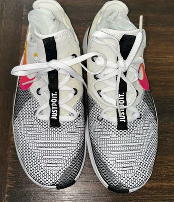 Size 8.5 Nike Free TR 8 Laser Fuchsia W