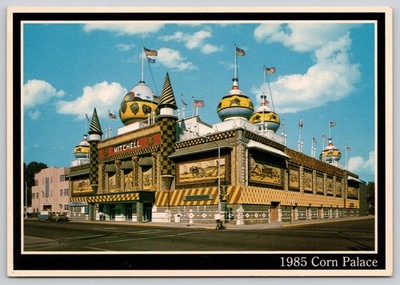 Corn Palace Geometric Corn Murals Mitchell South Dakota Postcard