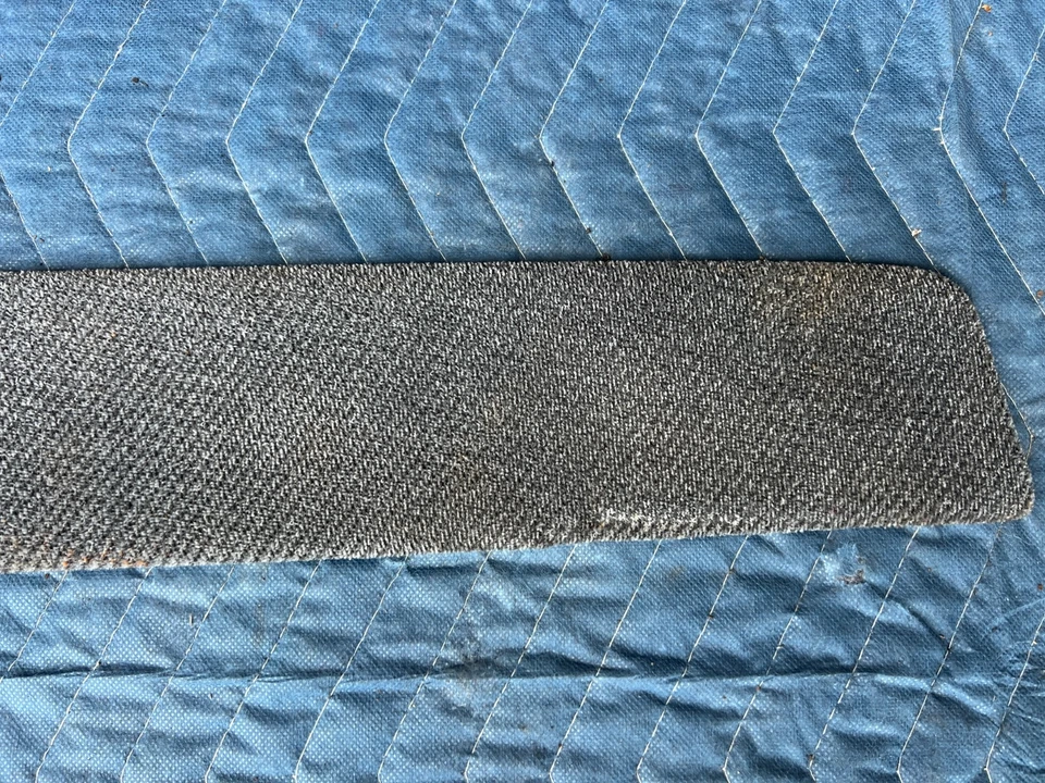 Volvo 740 940 1989-1995 conductor delantero puerta izquierda tarjeta alfombra panel OE #3818EM Foto 3 de 4