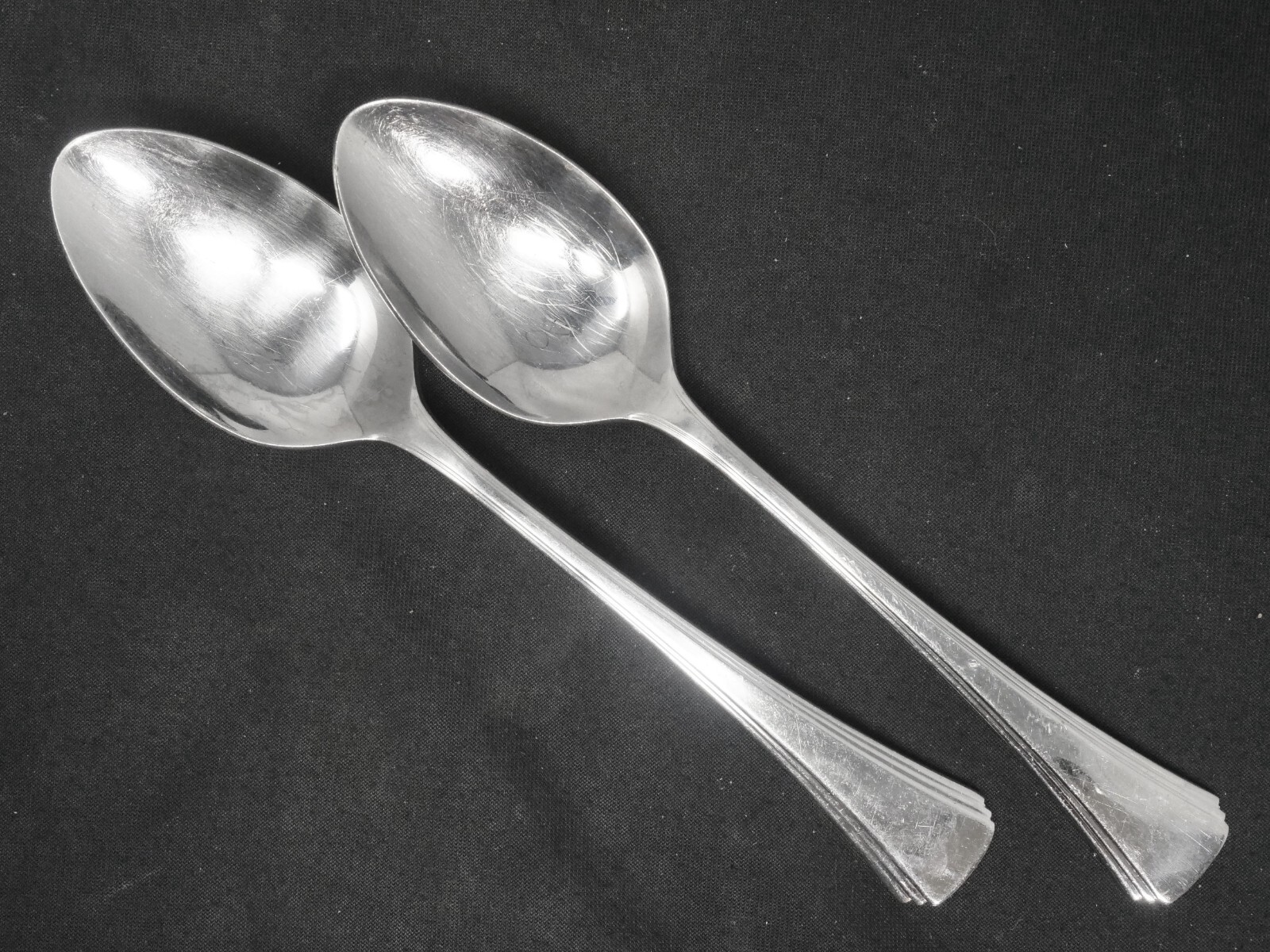 Reed & Barton Miro Stainless Soup Spoon set of 2. 6 5/8