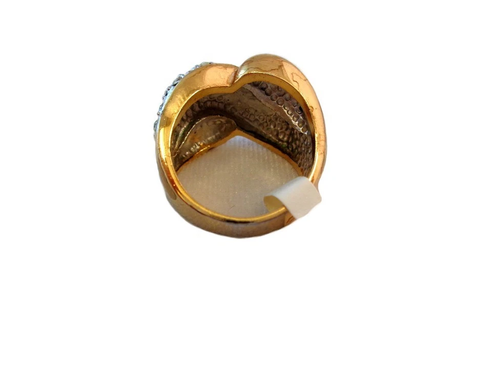 Simulated Diamond Criss Cross Gold Band Ring - CZ Clear Pave Ring Size 8 - Image 3 of 4