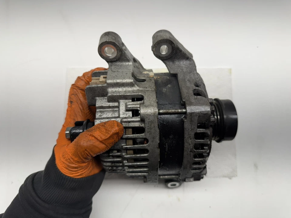 Alternador Ford Fusion 2013 2014 2015 2016 2017 2018 2019 2020 tracción delantera 2,5 L Foto 2 de 4