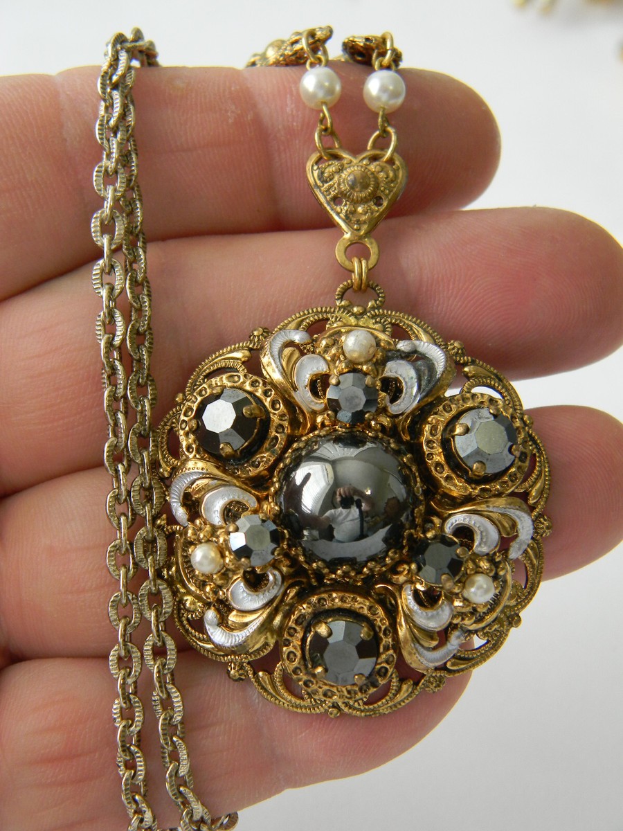 West Germany 1950s Ornate Hematite Glass Cabochon Necklace West Germany 1950s Ornate Hematite Glass Cabochon Necklace