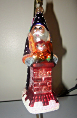 Christopher Radko CHIMNEY SWEETS Santa W/ Doll Christmas Ornament 98-186-0 Mint