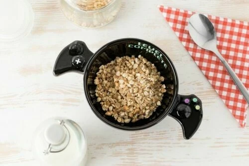 Scodelle da tavola e portata in ceramica