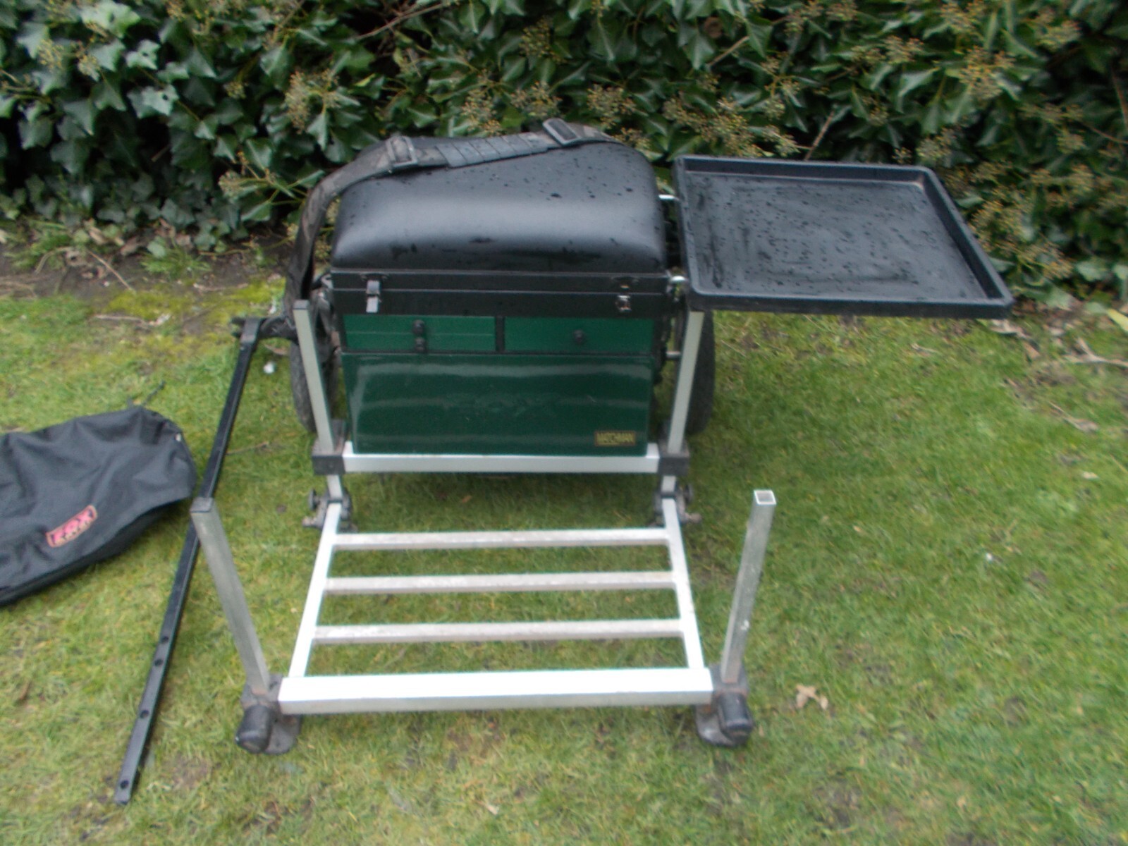 Fox Matchman fishing seat box + wheel kit + extras FISHING SET UP eBay