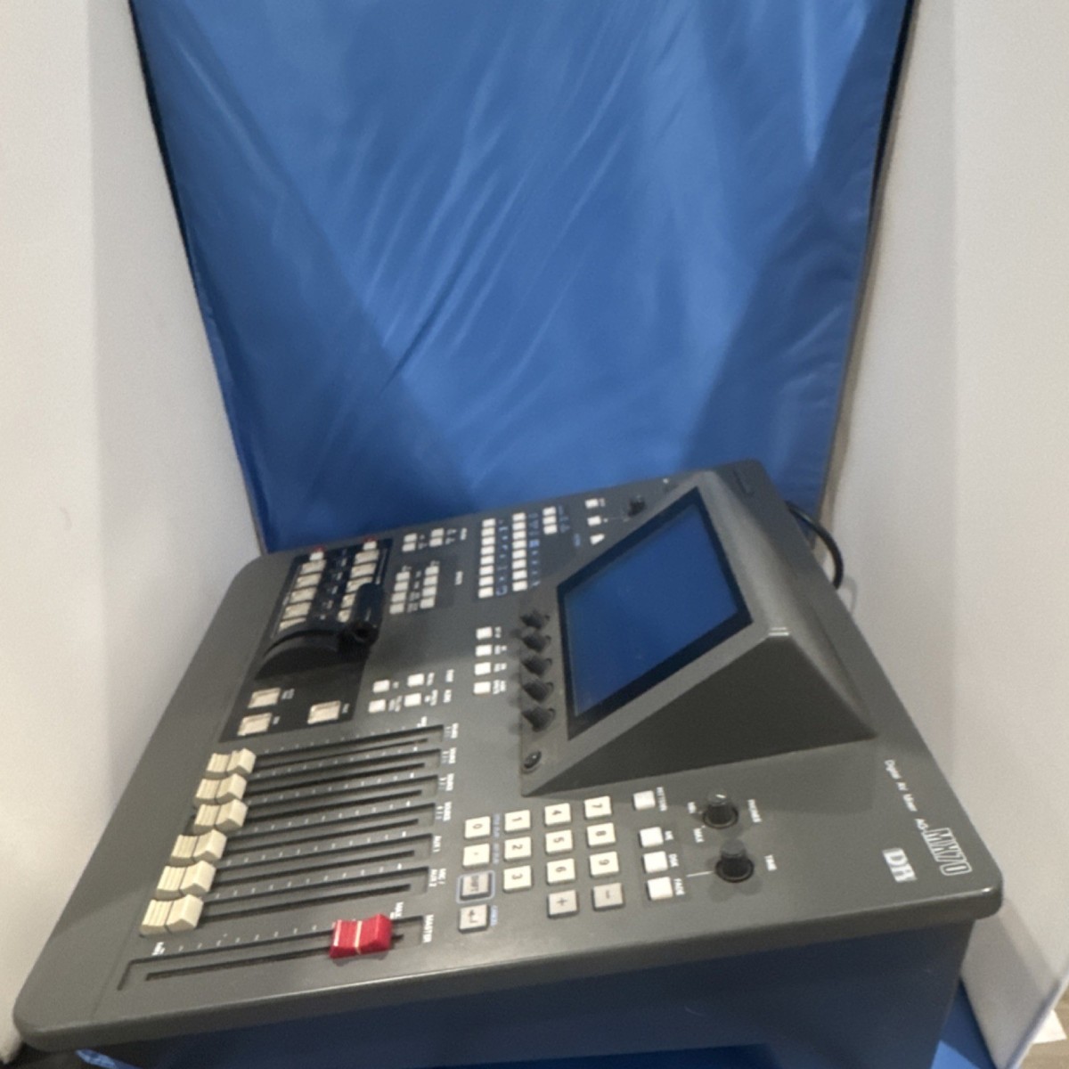 Panasonic AG-MX70 Digital AV Mixer 8x8 BNC S-Video Effects LCD