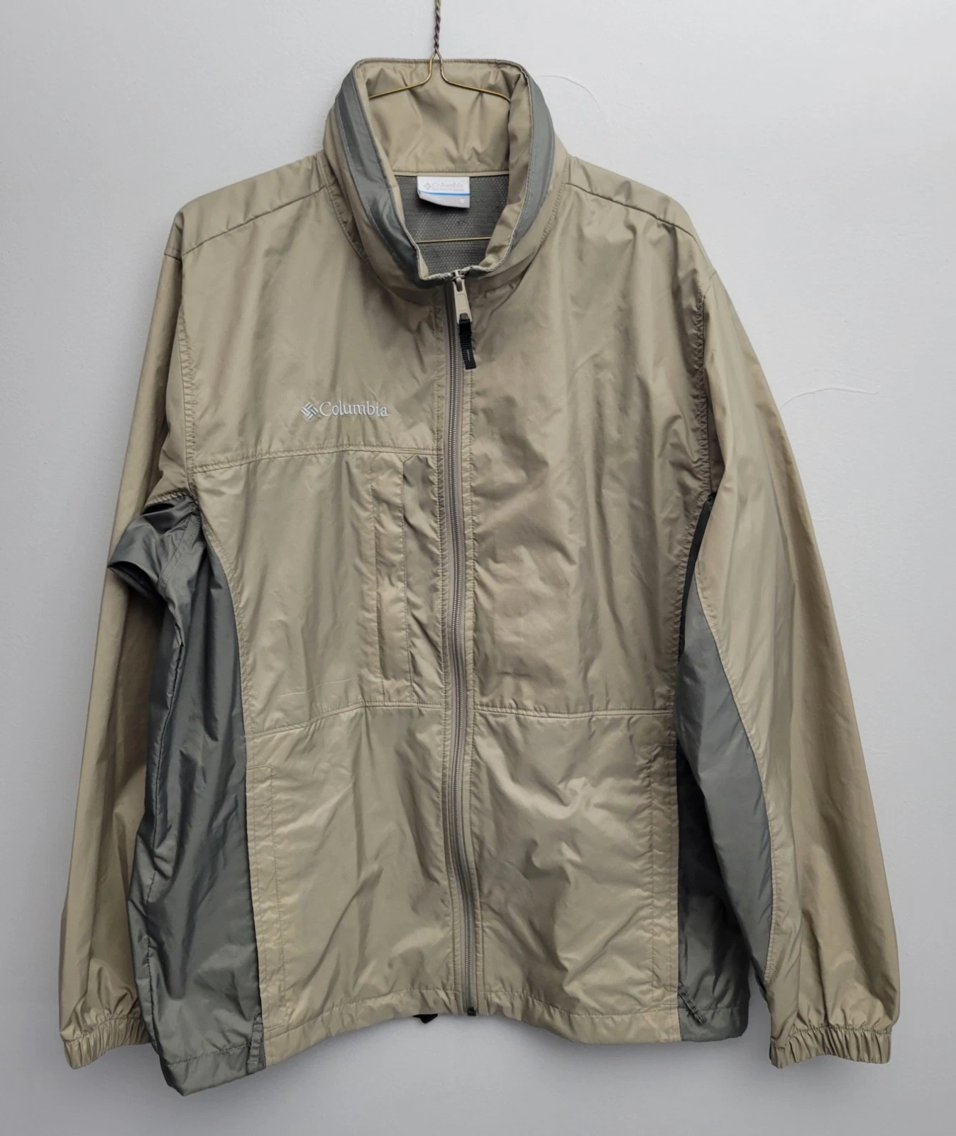 Columbia Men's Windbreaker Jacket RN69724 CA056367 Size M Tan And Grey