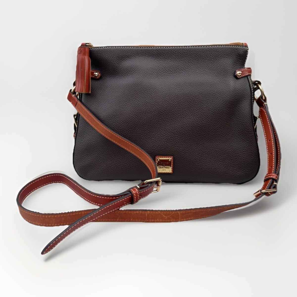 DOONEY & BOURKE~MEDIUM~Pebble Grain Leather~ZIP CROSSBODY Bag