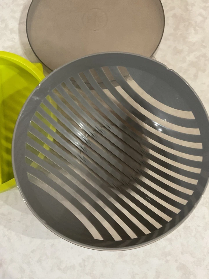 Pampered Chef Salad Cutting Bowl 100086 with Spoon & Fork 1463 Gray Green - Image 4 of 4