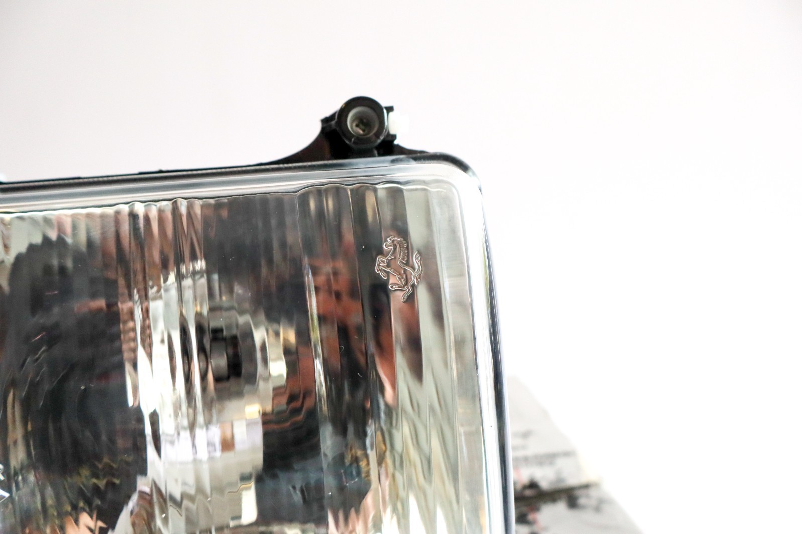 Ferrari 348/355/456/F40/Mondial Genuine RH Headlight - 133080
