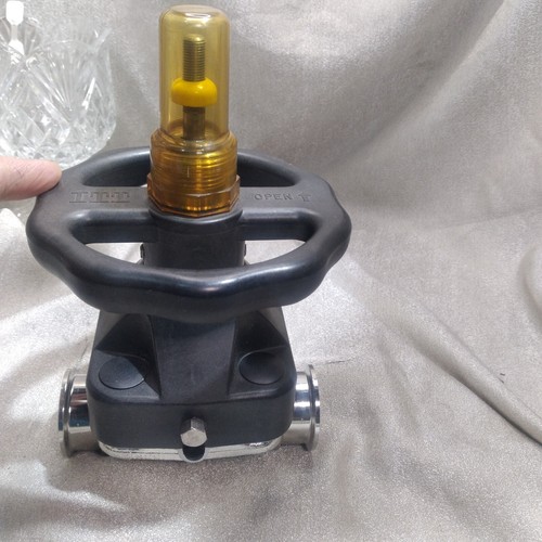 ITT Pure Flow 1.5-F-419-6-3-R2-963s CWP150 Diaphragm Valve 1.5" Sanitary Fitting