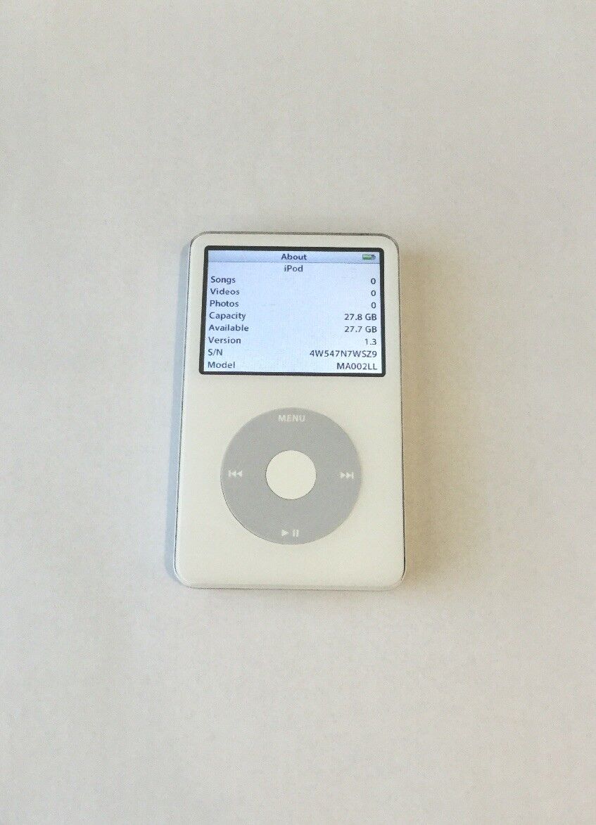 Apple iPod classic 5th Generation White (30 GB) (MA002LL) W New Battery