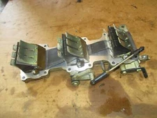 Yamaha 90hp 2 stroke outboard intake manifold w/ reeds (6H1-13641-02-94)